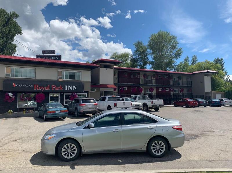 Okanagan Royal Park Inn By Elevate Rooms — general view
