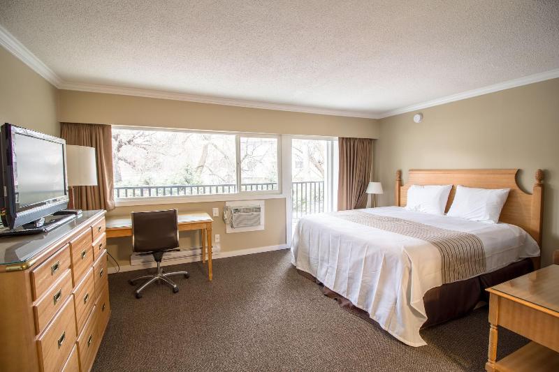 Okanagan Royal Park Inn By Elevate Rooms image