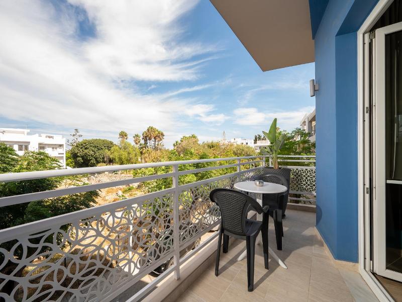 Hotel Sonia — general view