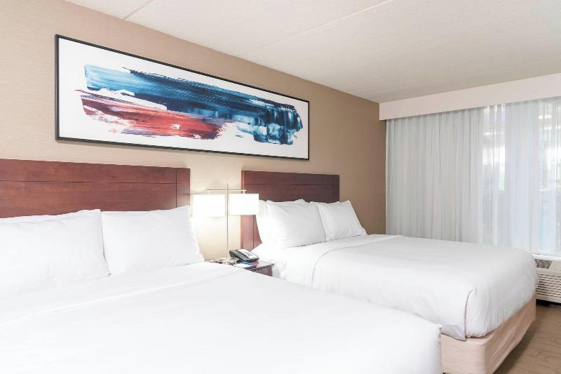 Delta Hotels By Marriott Kalamazoo Conference Cent image