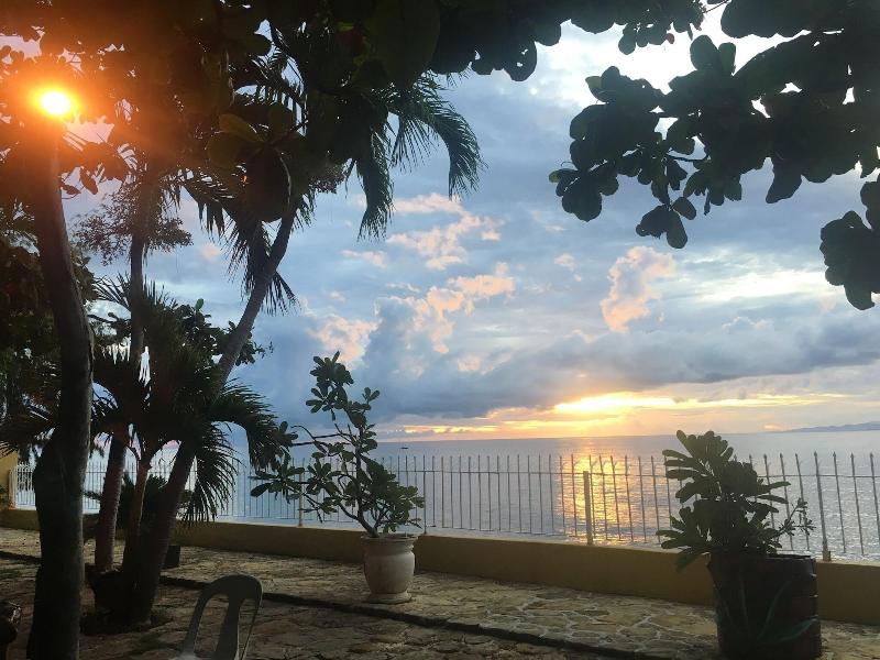 Baluarte De Argao Beach Resort image