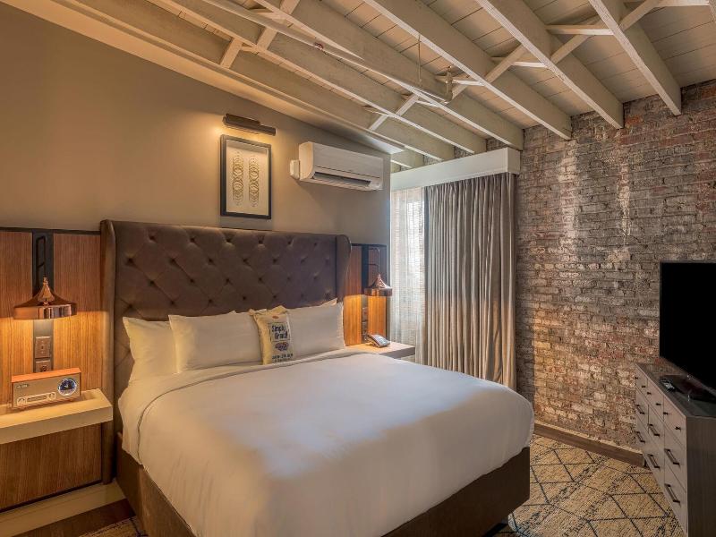 The Sessions Hotel, Bristol, a Tribute Portfolio H image