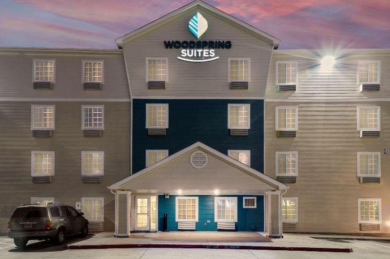 WoodSpring Suites Houston I-45 Airtex image