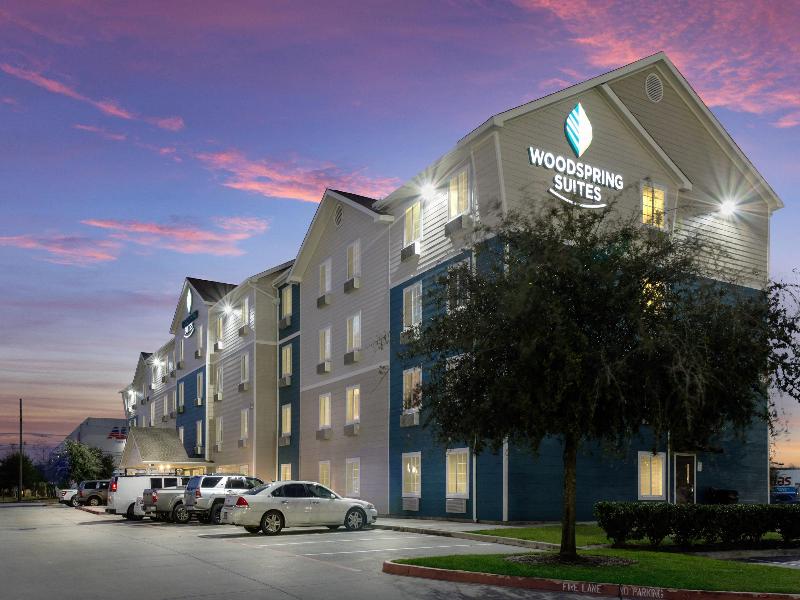 WoodSpring Suites Houston I-45 Airtex image