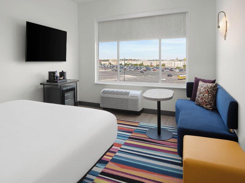 Aloft Houston Katy image