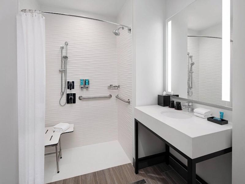 Aloft Houston Katy image