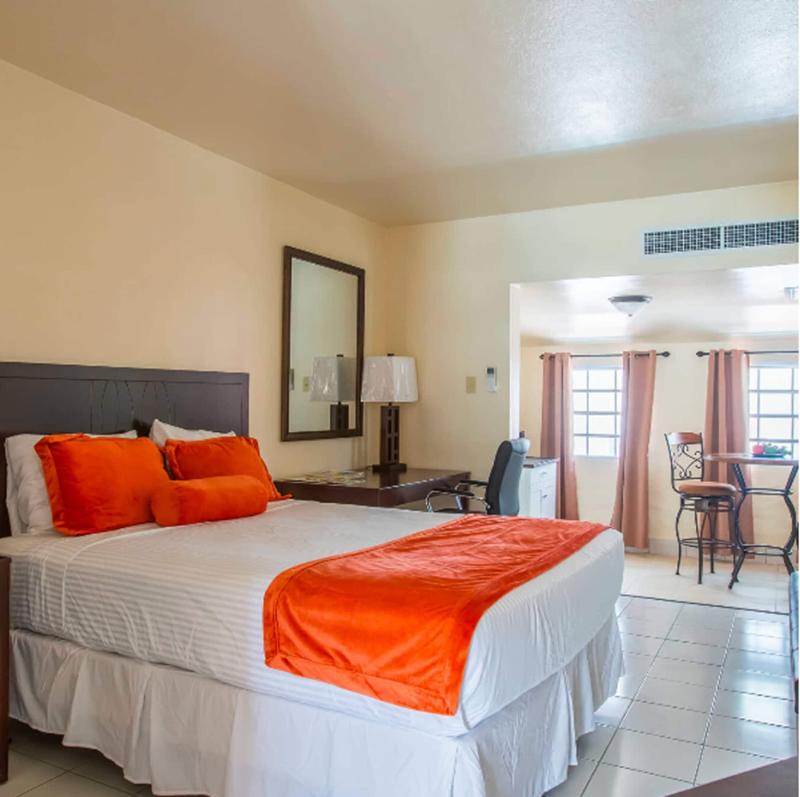Village Cay Hotel And Marina image