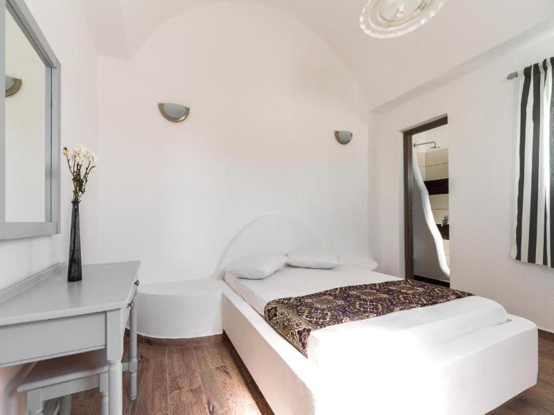 SUITE CAPACITY 1 ONE BEDROOM