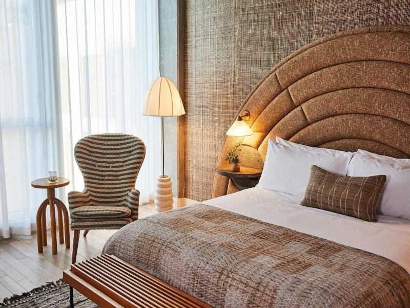 Santa Monica Proper Hotel image