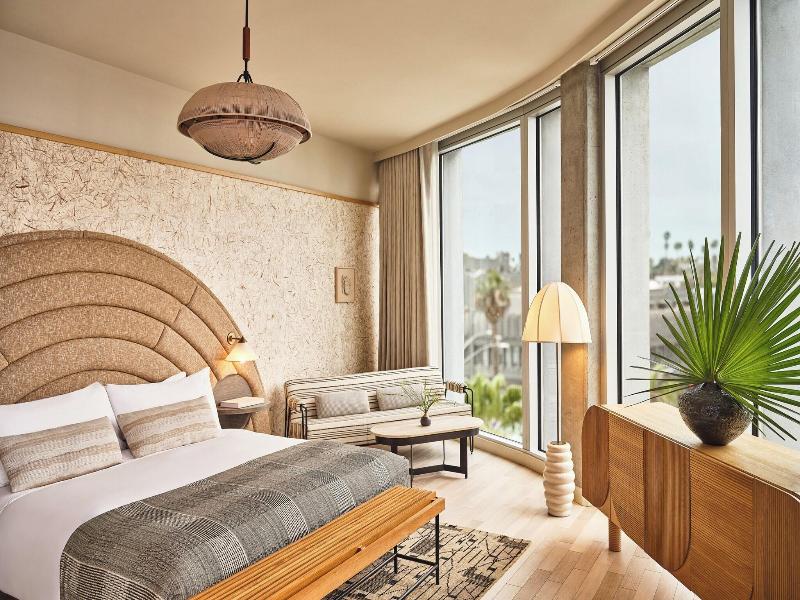 Santa Monica Proper Hotel image