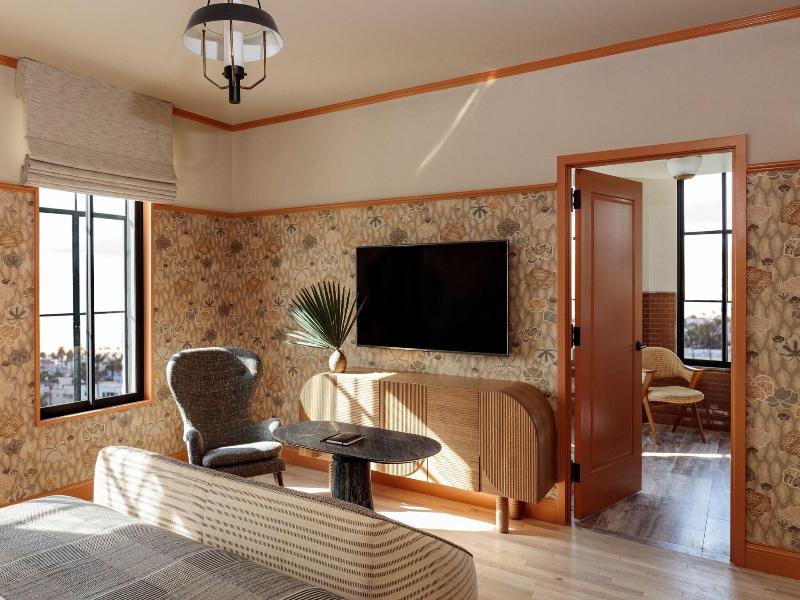 Santa Monica Proper Hotel image