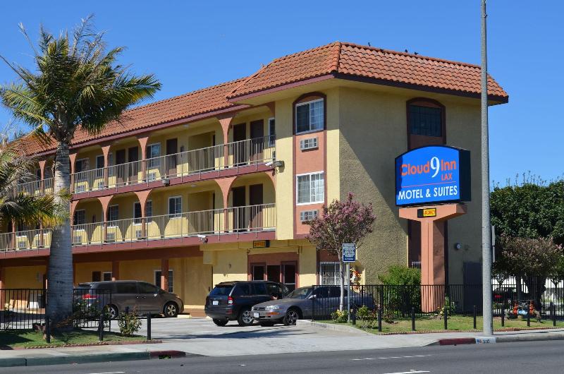 Cloud 9 Inn Lax