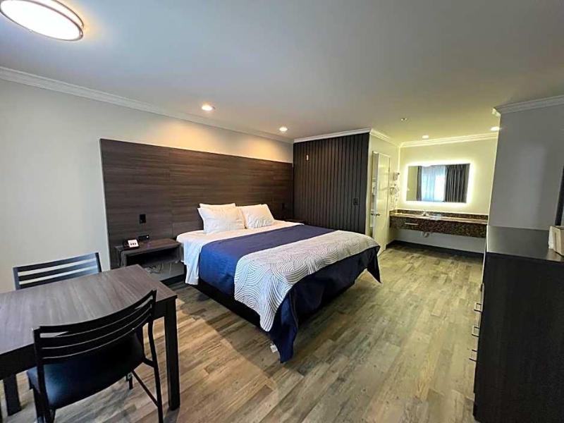 Cloud 9 Inn Lax image