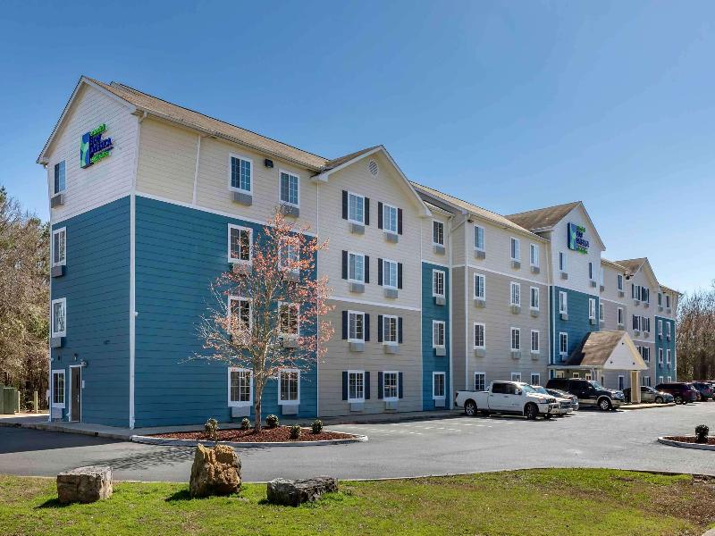 Woodspring Suites Shreveport Airport image