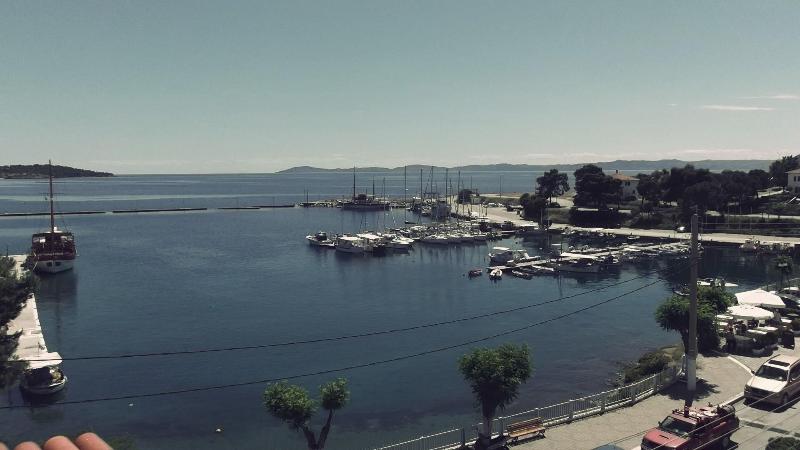 Hotel Papagalos — general view