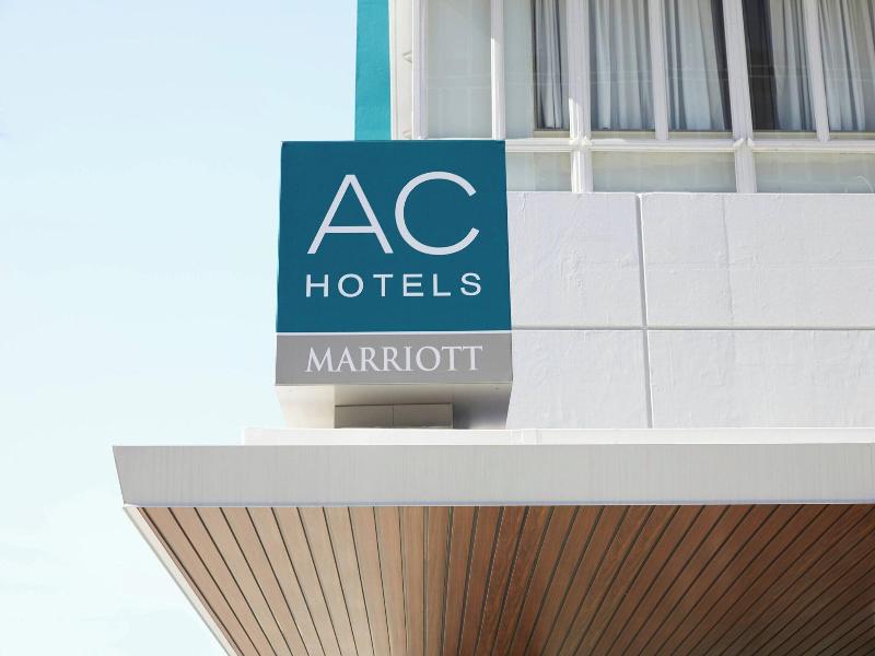 Ac Hotel By Marriott Beverly Hills image