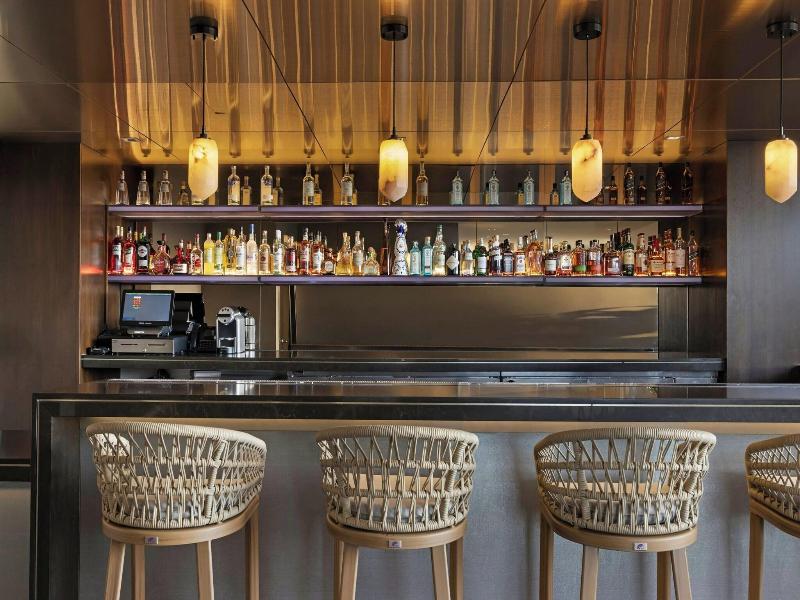 Ac Hotel By Marriott Beverly Hills image