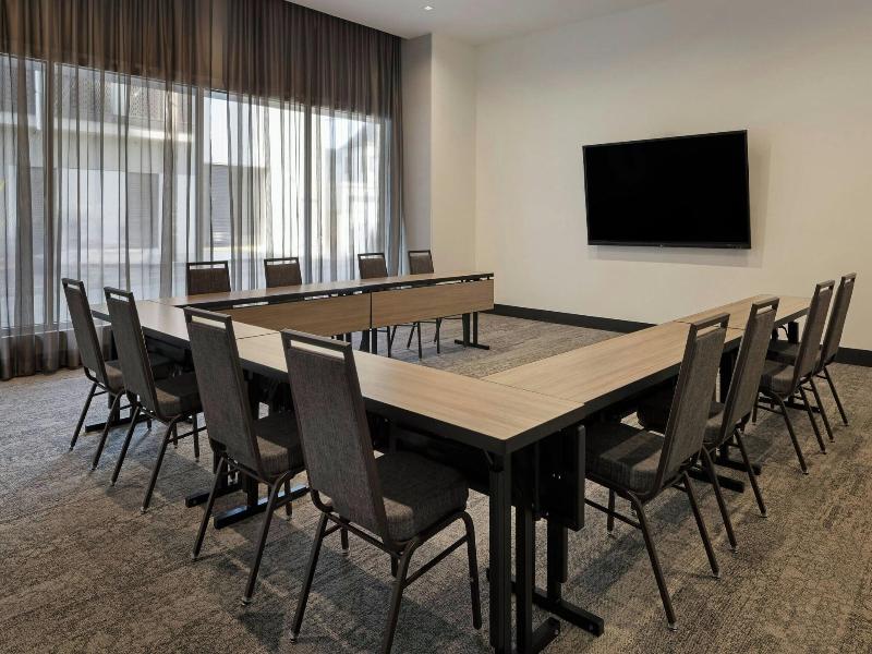 Ac Hotel By Marriott Beverly Hills image