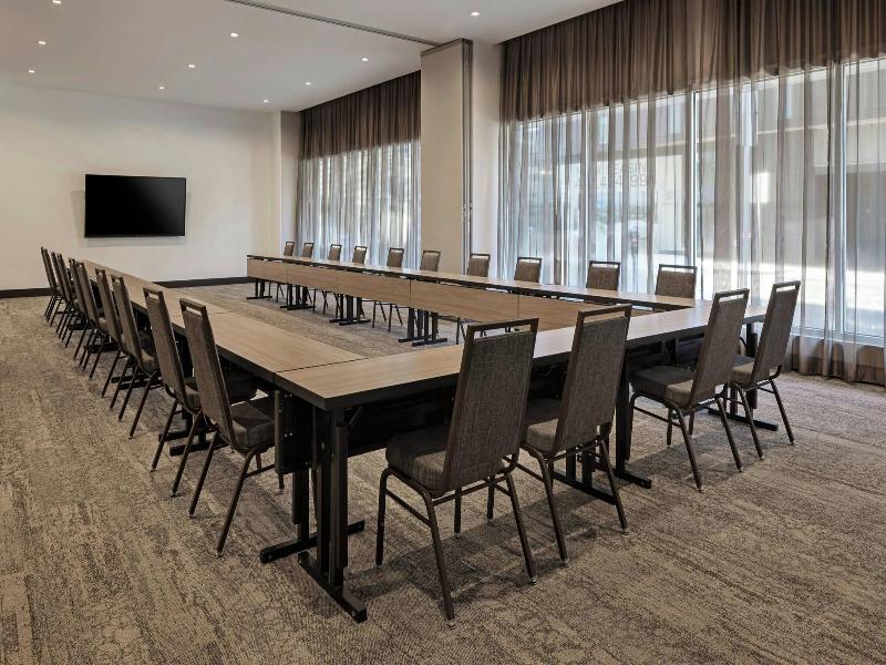 Ac Hotel By Marriott Beverly Hills image