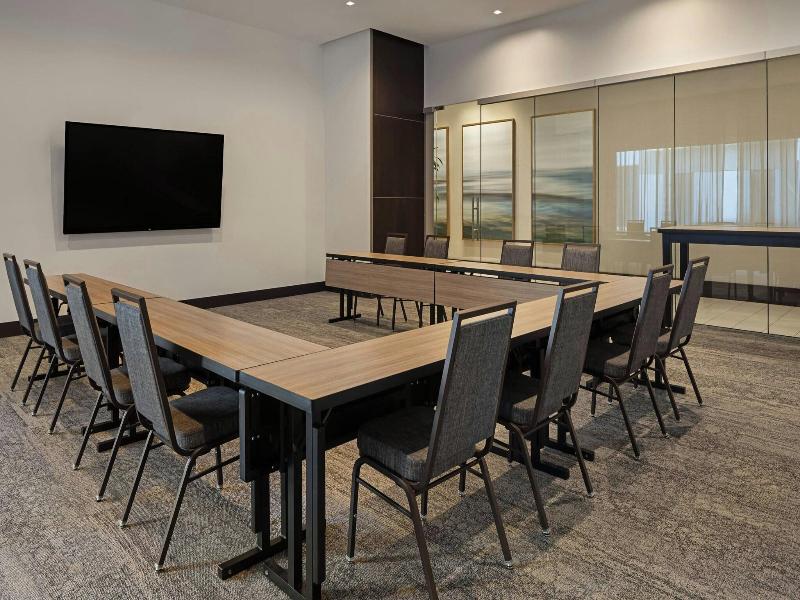 Ac Hotel By Marriott Beverly Hills image