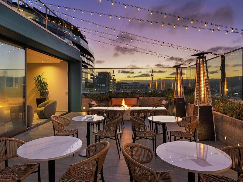 Ac Hotel By Marriott Beverly Hills image