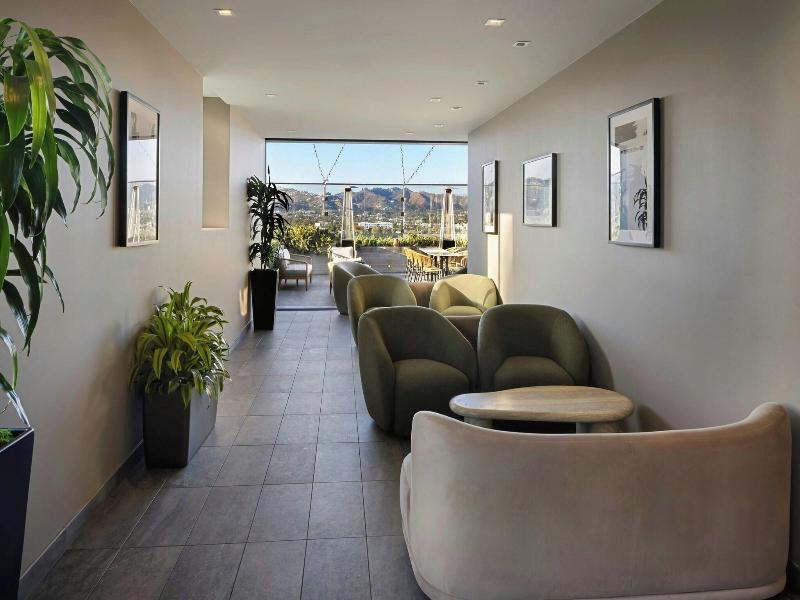 Ac Hotel By Marriott Beverly Hills image