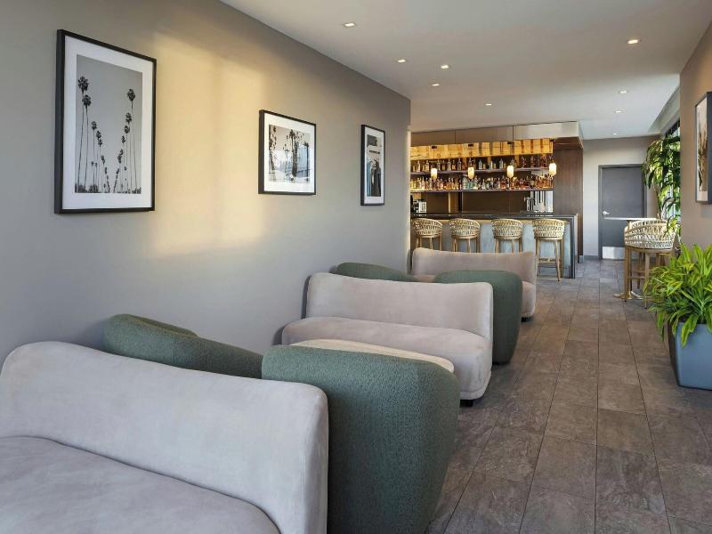 Ac Hotel By Marriott Beverly Hills image