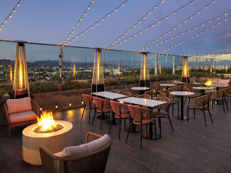 Ac Hotel By Marriott Beverly Hills image