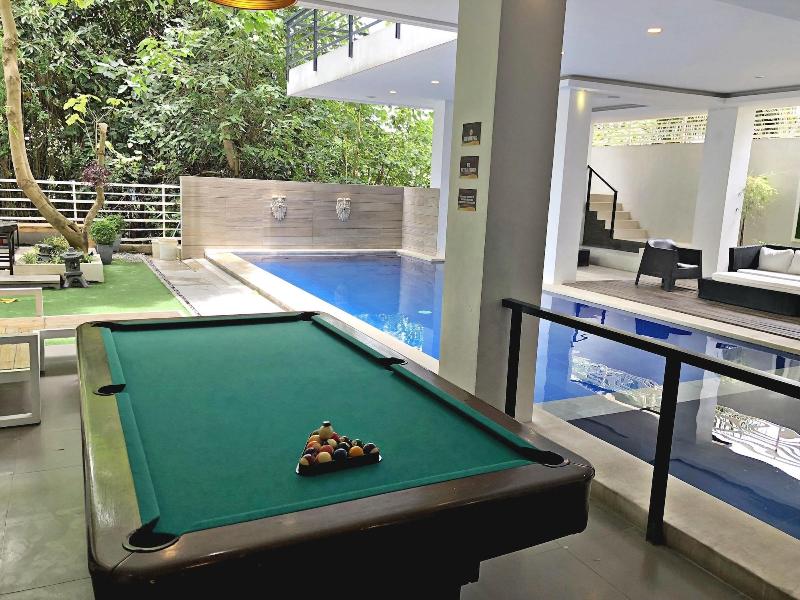 Anton's Loft Designer Resort Pansol image