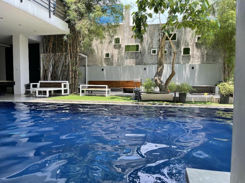 Anton's Loft Designer Resort Pansol image