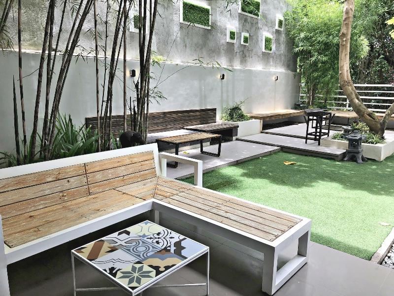Anton's Loft Designer Resort Pansol image
