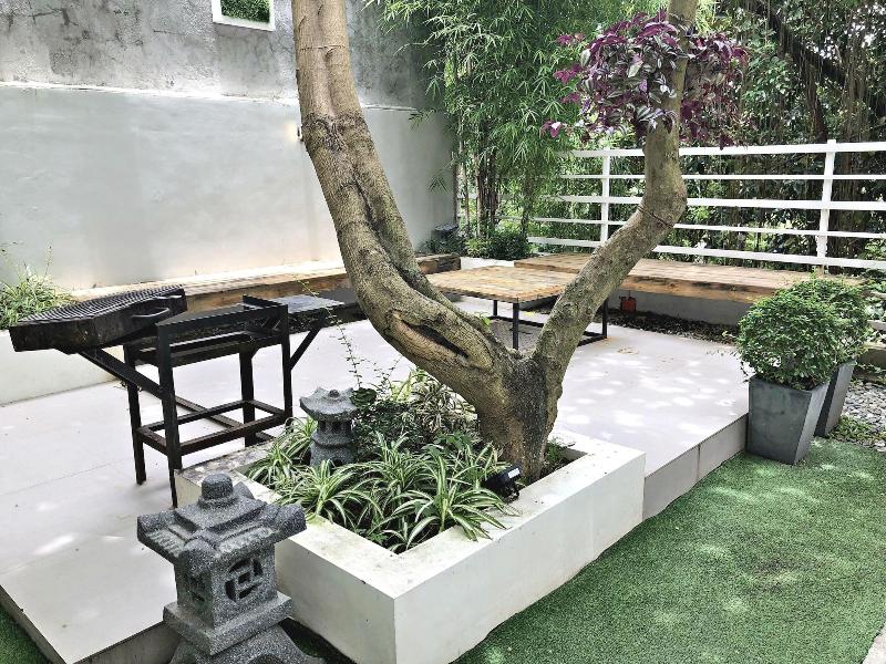 Anton's Loft Designer Resort Pansol image
