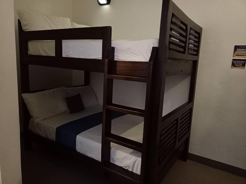 Anton's Loft Designer Resort Pansol image