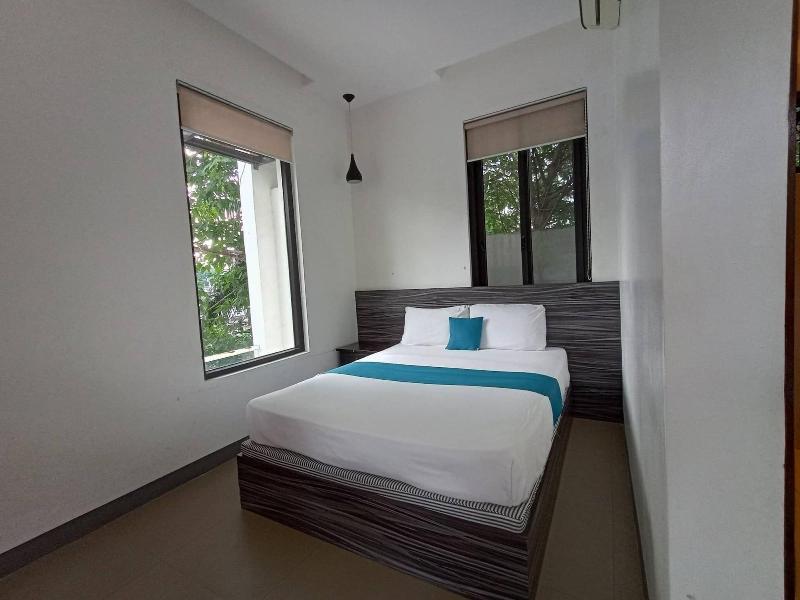 Anton's Loft Designer Resort Pansol image