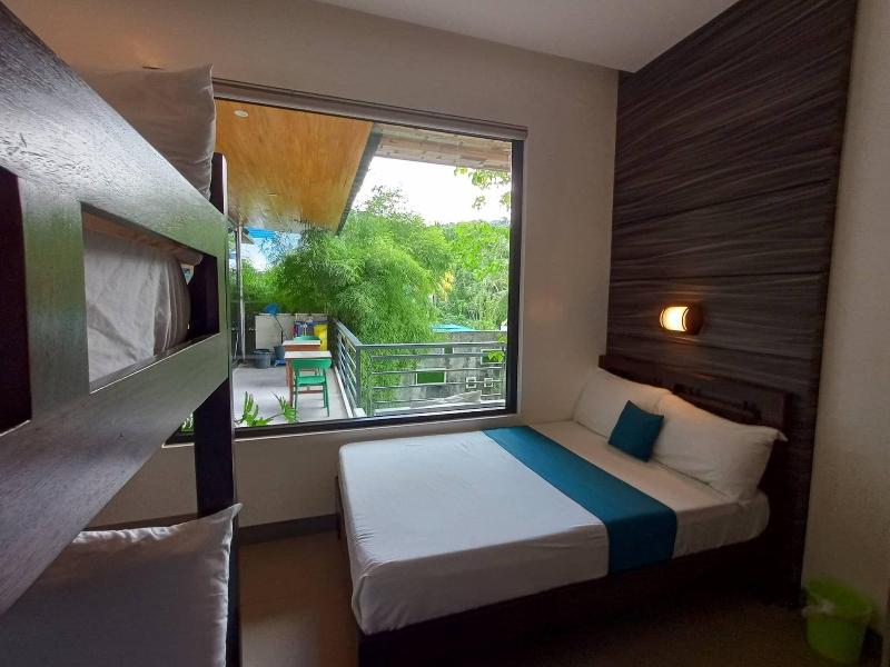 Anton's Loft Designer Resort Pansol image