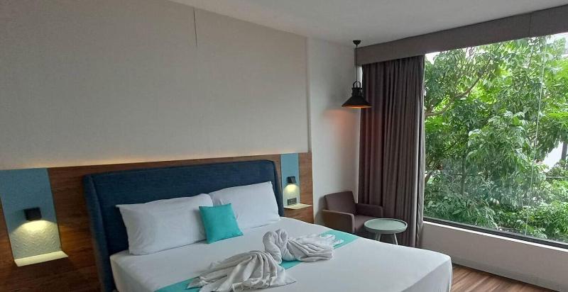 Anton's Loft Designer Resort Pansol image