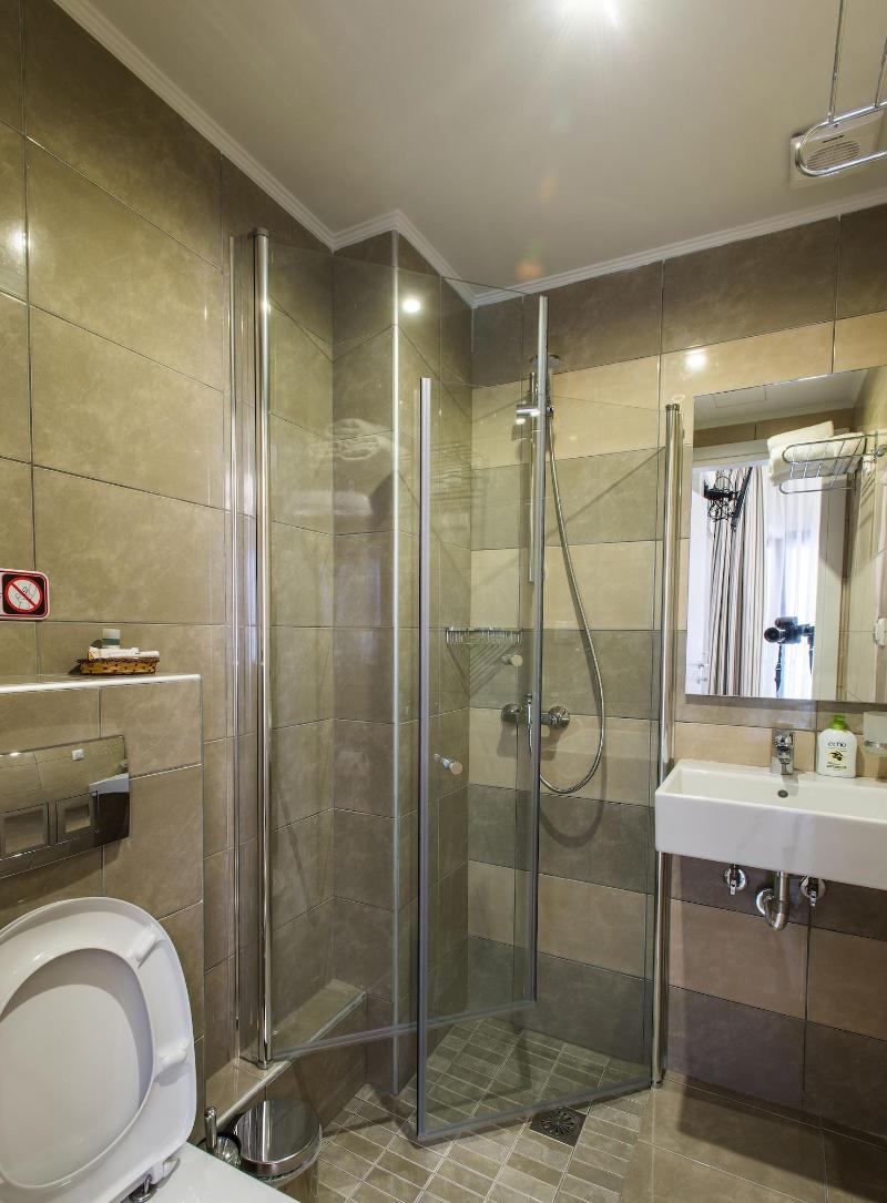 Hotel Oriana - Adults Only image