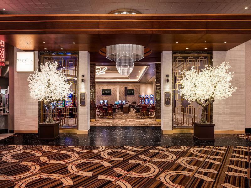 Horseshoe Lake Charles Hotel and Casino image