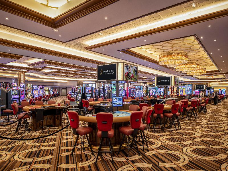 Horseshoe Lake Charles Hotel and Casino image