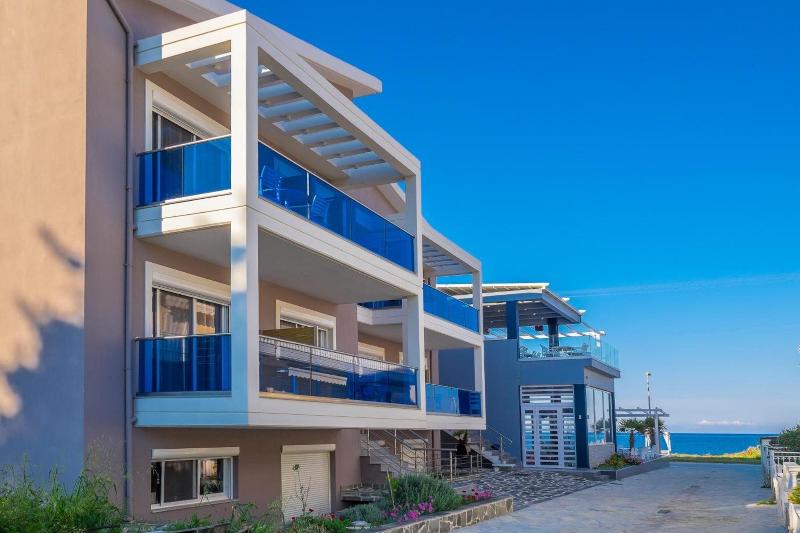 Must Boutique Hotel — general view