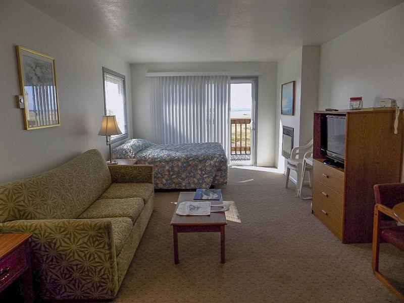 Chautauqua Lodge image