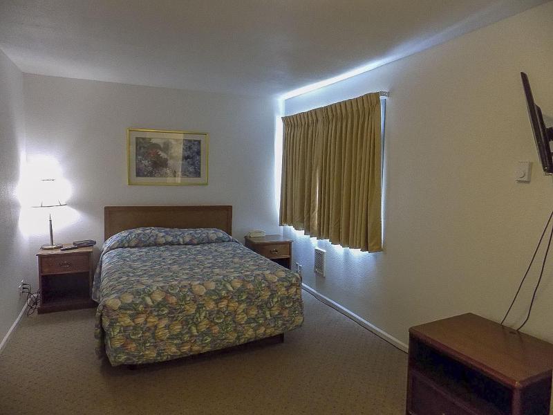 Chautauqua Lodge image