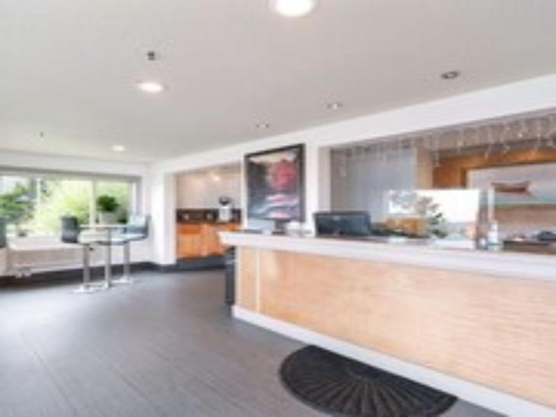 Oceanview Inn At The Arch image