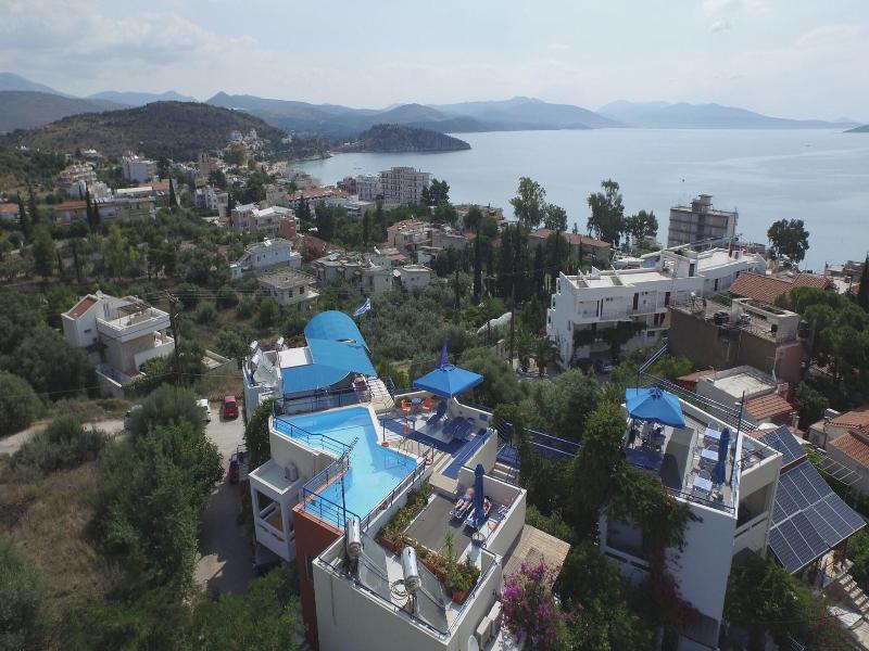 Heliotopos Apartments image