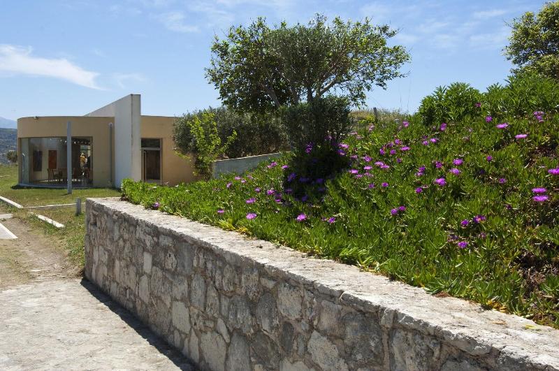 Scalani Hills Residences — exterior view