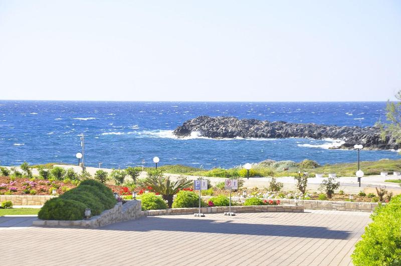 Kavos Hotel image
