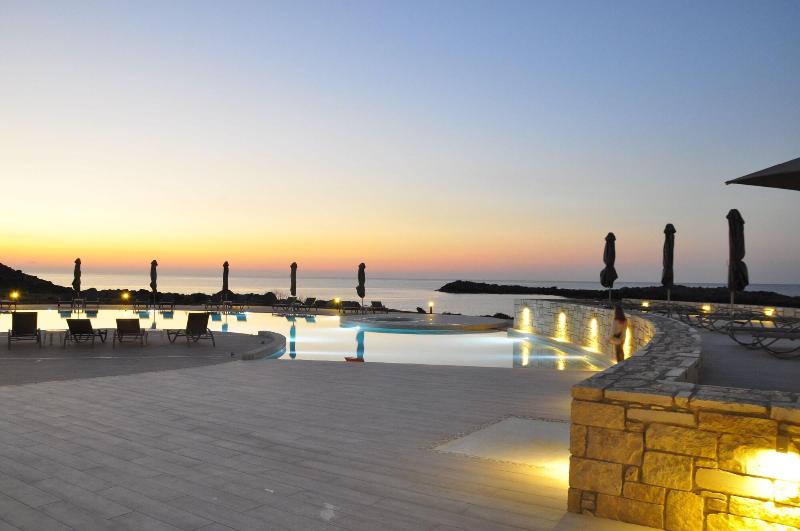 Kavos Hotel image