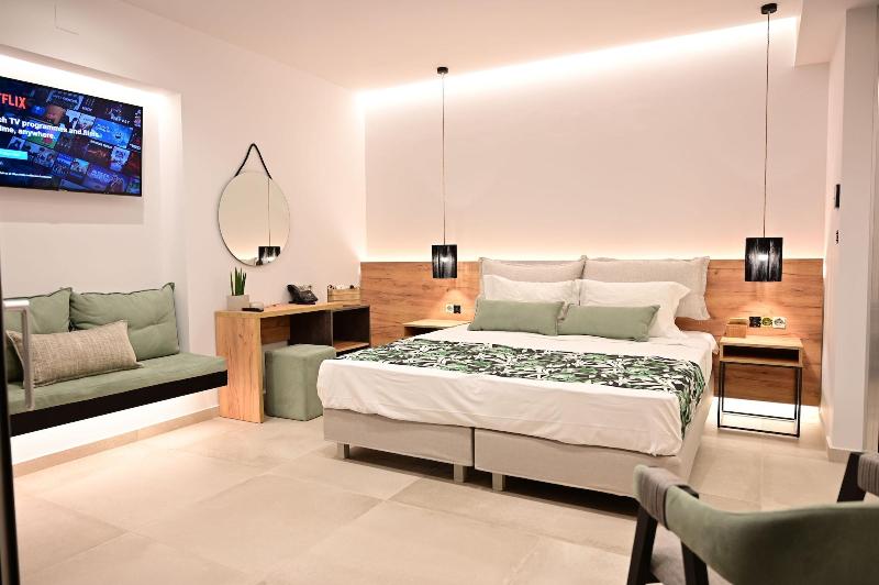 Kavos Hotel image