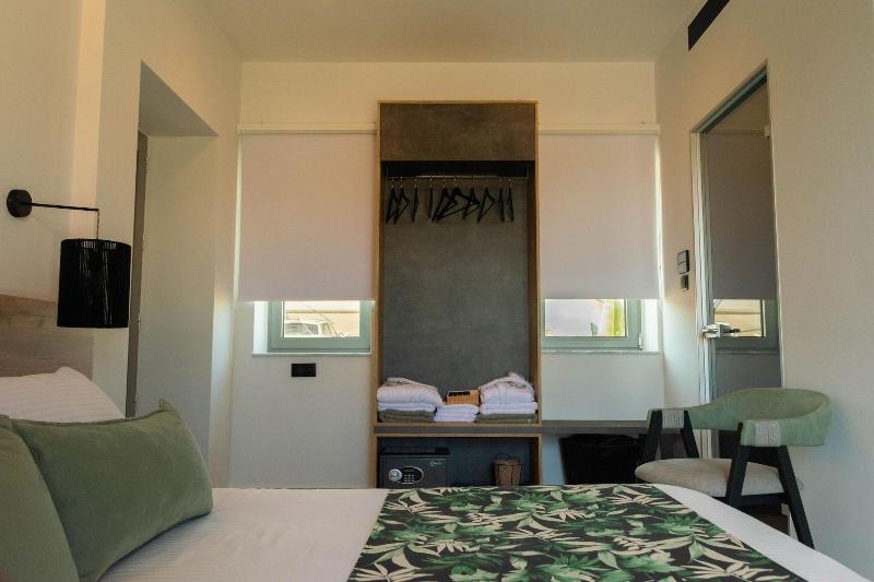 Kavos Hotel image