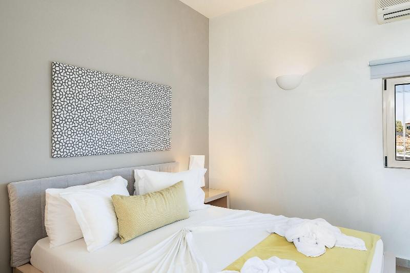 Kavos Hotel image